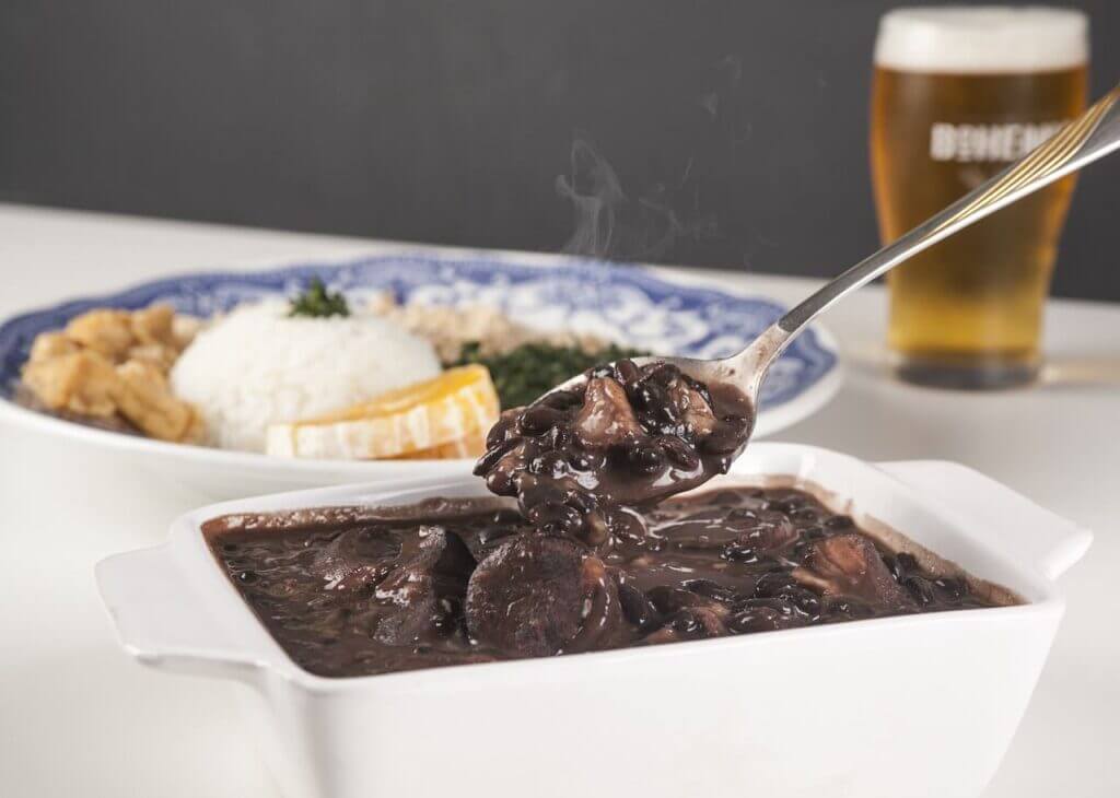 La Feijoada es un banquete completo de la comida latina en las Vegas