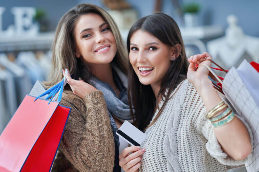 En en legendario Strip los mejores outlets en Las Vegas son el Town Square y el Forum Shop